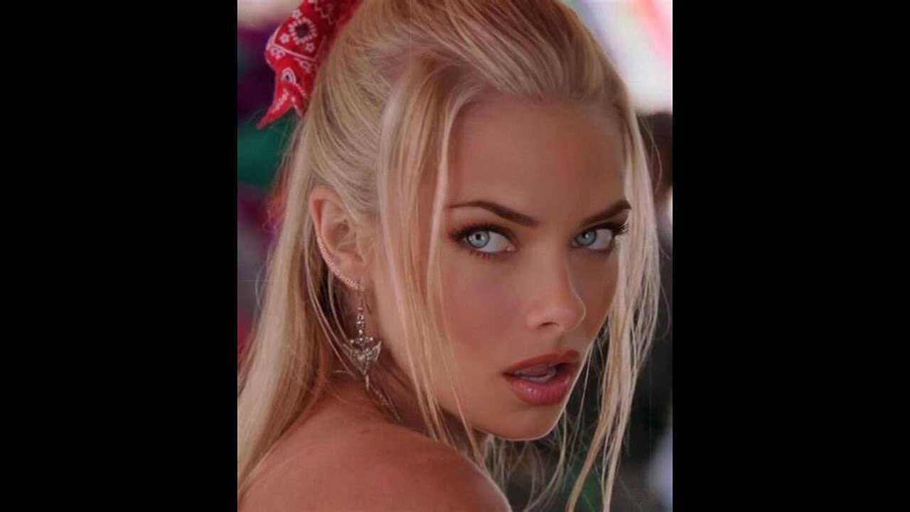 Jaime pressly sexy photos