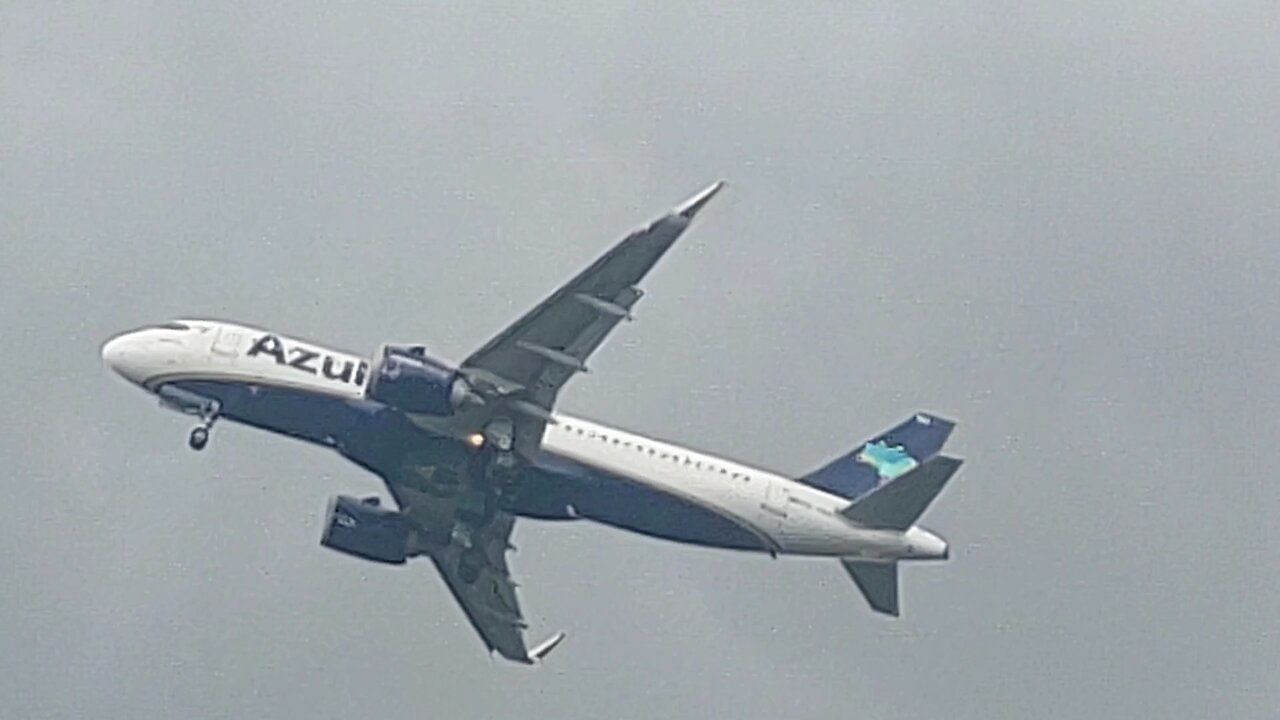 Airbus A320NEO PR-YRU performing takeoff go around in Manaus
