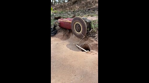 Snake Trap using cutting tool