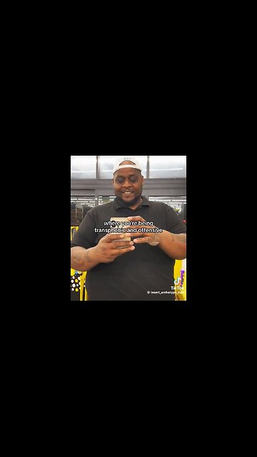 Dollar General Employee Could Not Care Less As Customer Harrasses Him For 'Misgendering'