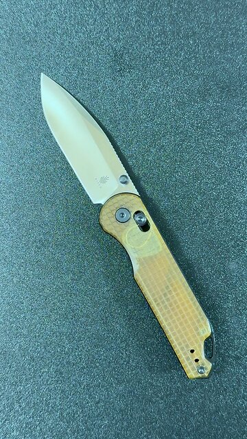 A quick look at the Kizer Assassin