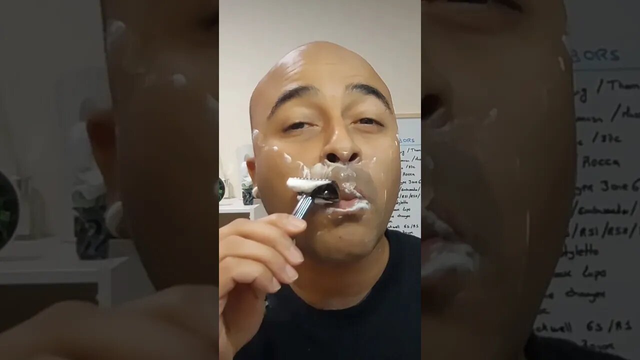 ASMR ALIEN SKIN by Hoffman's 1°try💈🪒🧼🔊💈#asmr #shavingproducts #wetshaving #sotd #satisfying #relax