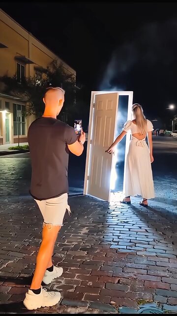 A remarkable photography trick to produce stunning and exciting images🤳