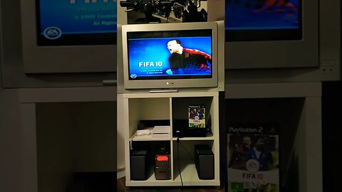 FIFA 10 - Playstation 2 - TV Sony Trinitron 32pol - Scart RGB