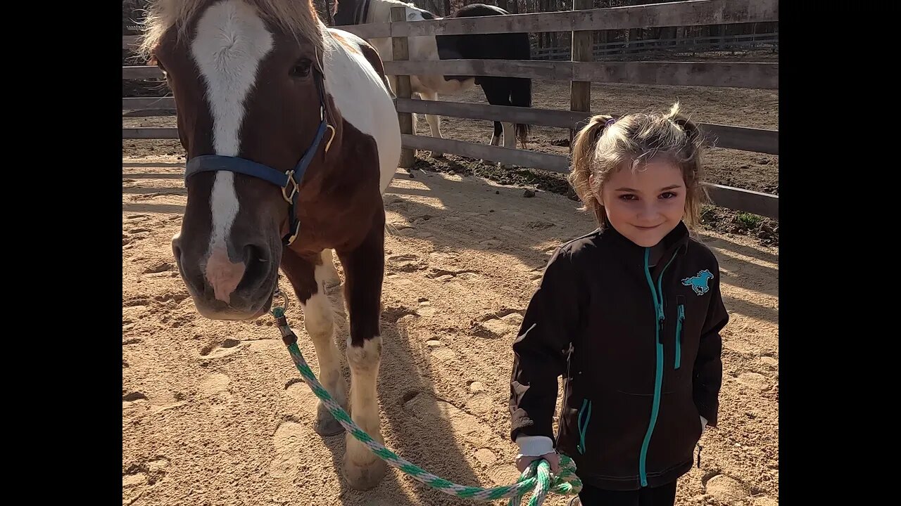 Kinsley rides her Pony