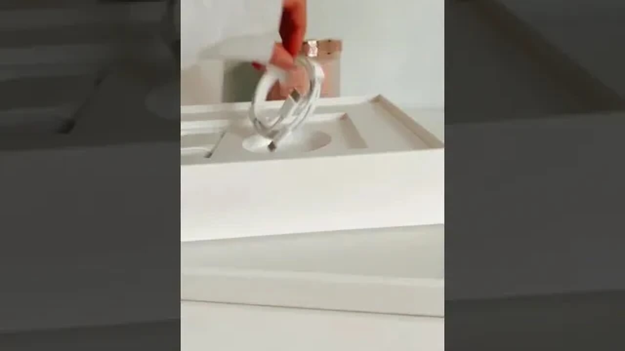 Ipad Unboxing tiktok lifestyle olivia