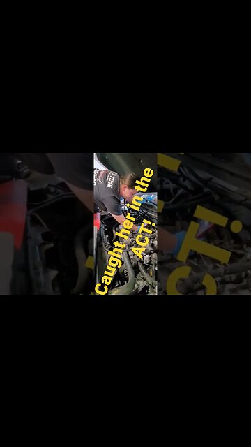 caught a lady tech in her natural environment t