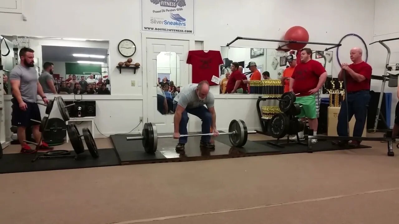 Route 29 fitness Deadlift 495Lbs (reload)