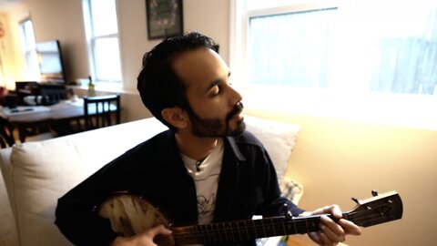 Meet the musician teaching the banjo's African roots