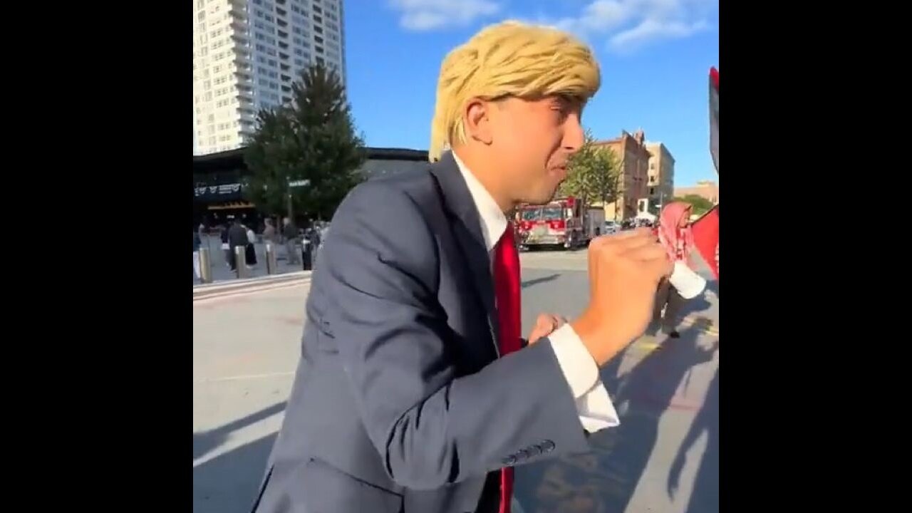 Dude Who Does A Wicked Trump Impersonation Trolls New Yorkers And ABC Hard