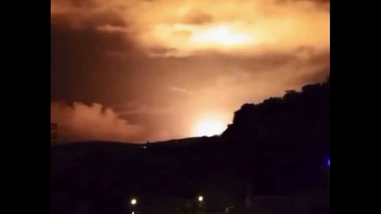 ☢️Earlier, heavy Israeli airstrikes hit Lebanon causing massive shockwaves.☢️ WW3 is coming!