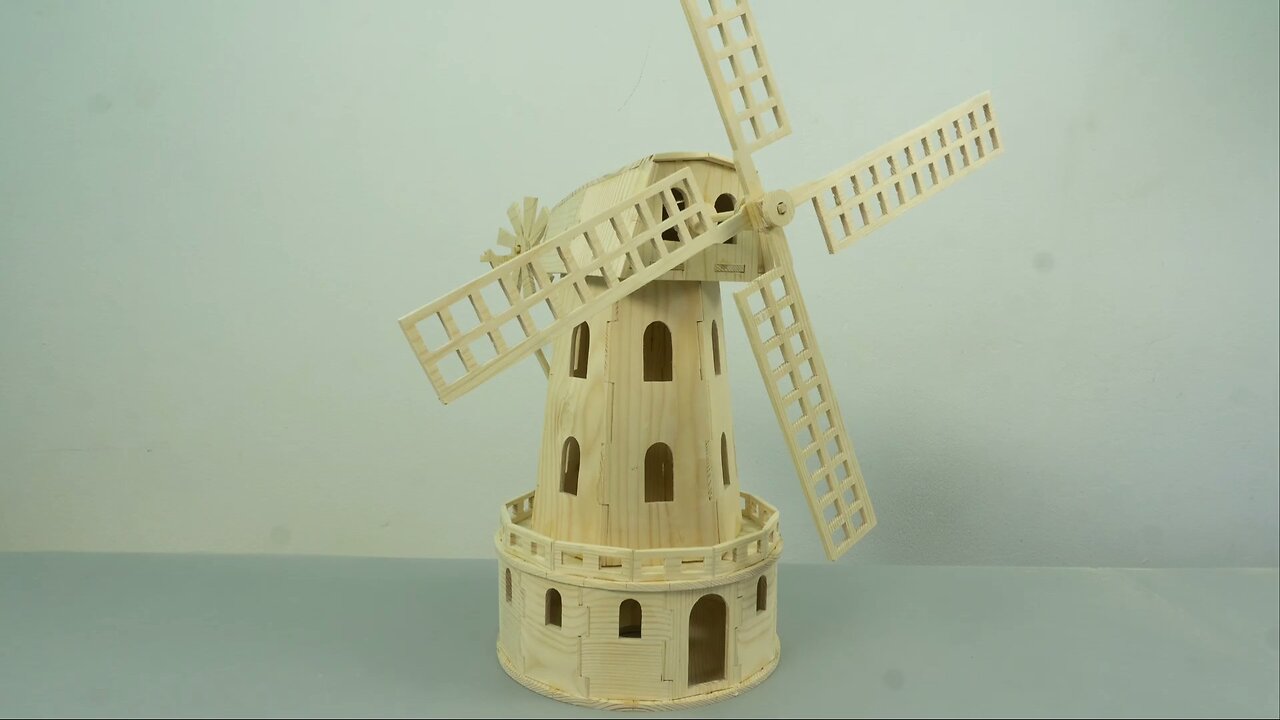 DIY | Ideas for making a miniature wooden windmill home