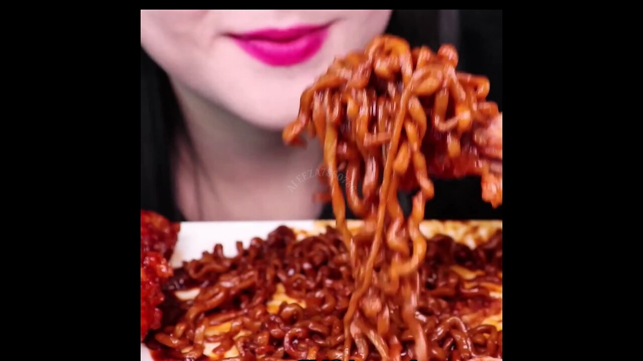 Chicken And Noodles Mukbang Eating Asmr video #food #eating #mukbang #asmr