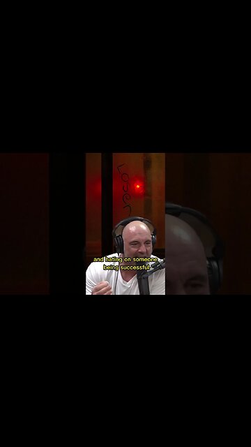 How to deal with the loser mentality? Joe Rogan & Nikki Glaser