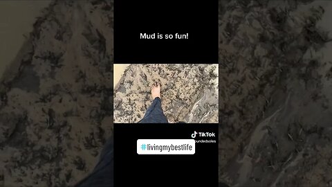 Who likes playing in the mud? #barefoot #barefootlife #mud #dirty #muddy