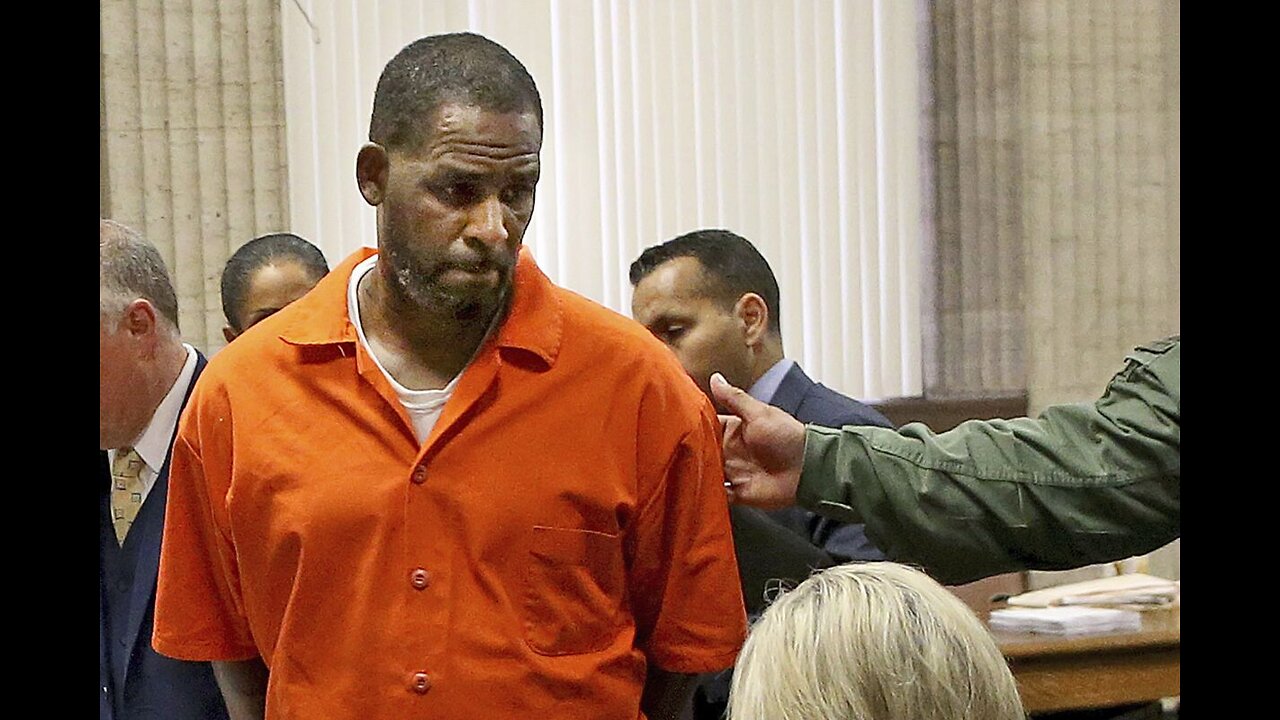 R. Kelly Chicago Cook County state's attorney drops 4 sex abuse cases against singer