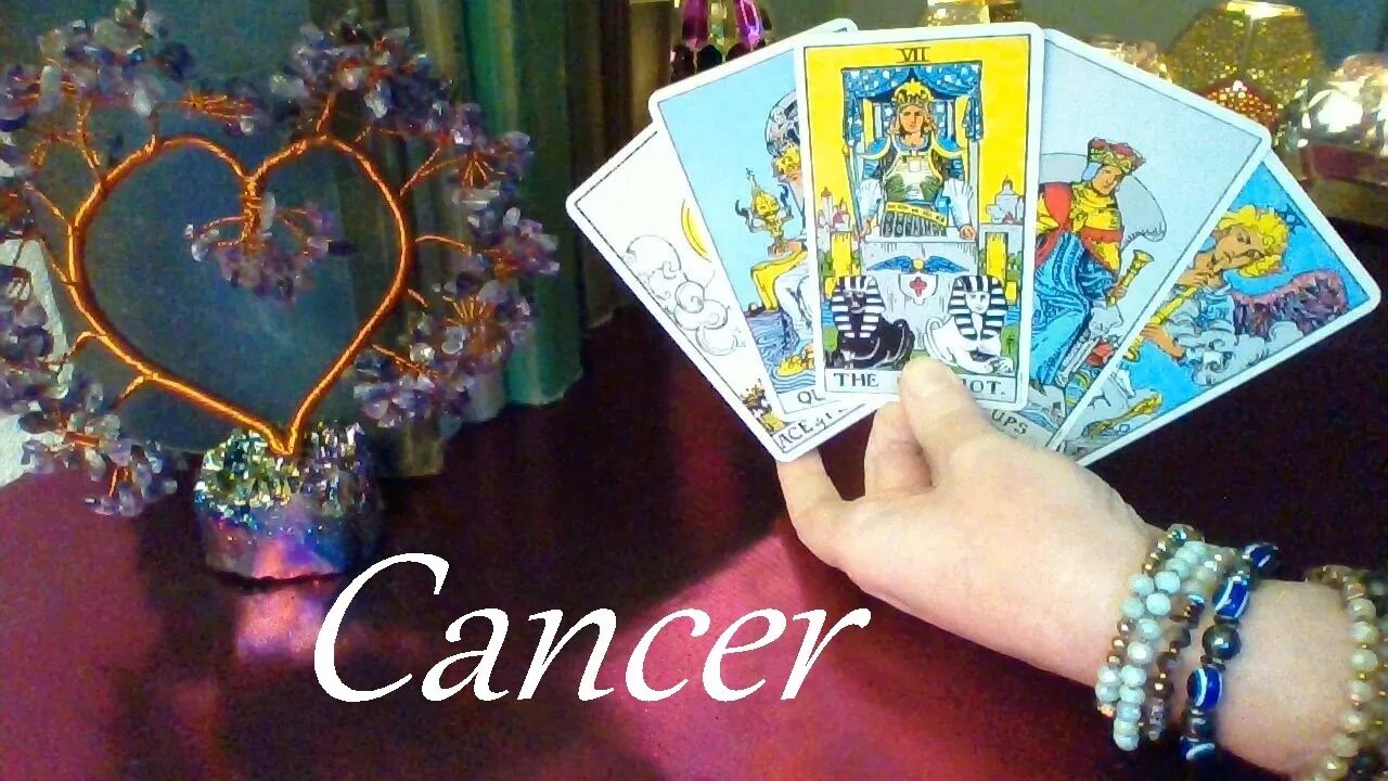 Cancer ❤️💋💔 A Very DEEP Emotional Bond Cancer!! Love, Lust or Loss February #Tarot