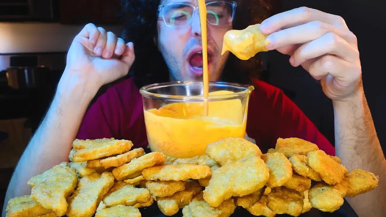 MCDONALDS CHEESE SAUCE CHICKEN NUGGET FEAST * NO TALKING ASMR* | NOMNOMSAMMIEBOY