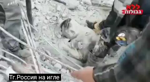 A father shielded his son during an earthquake in Syria, his son lived his father passed away.