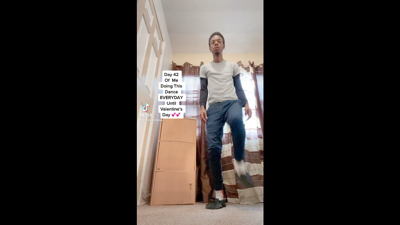 Day 42 Of Me Doing This TikTok Dance EVERYDAY Until Valentine’s Day