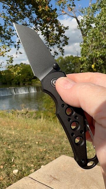 A quick look at the new CIVIVI Pragma