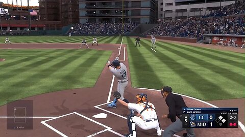 MLB The Show 22 P5 3-run HR (4)