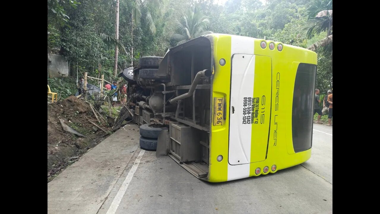 Ceres Bus na tumba sa Hamtic, Antique