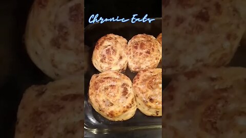 Confessions of a cinnamon roll🥐🇺🇸 #shorts