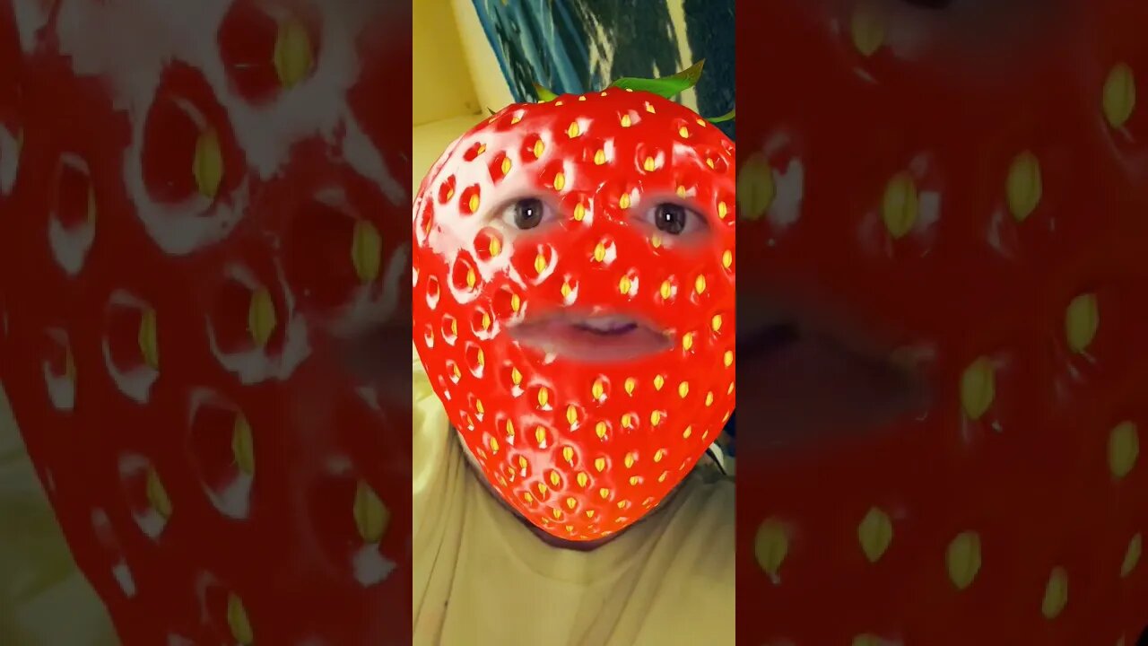 look at me I'm a fruit 🍓