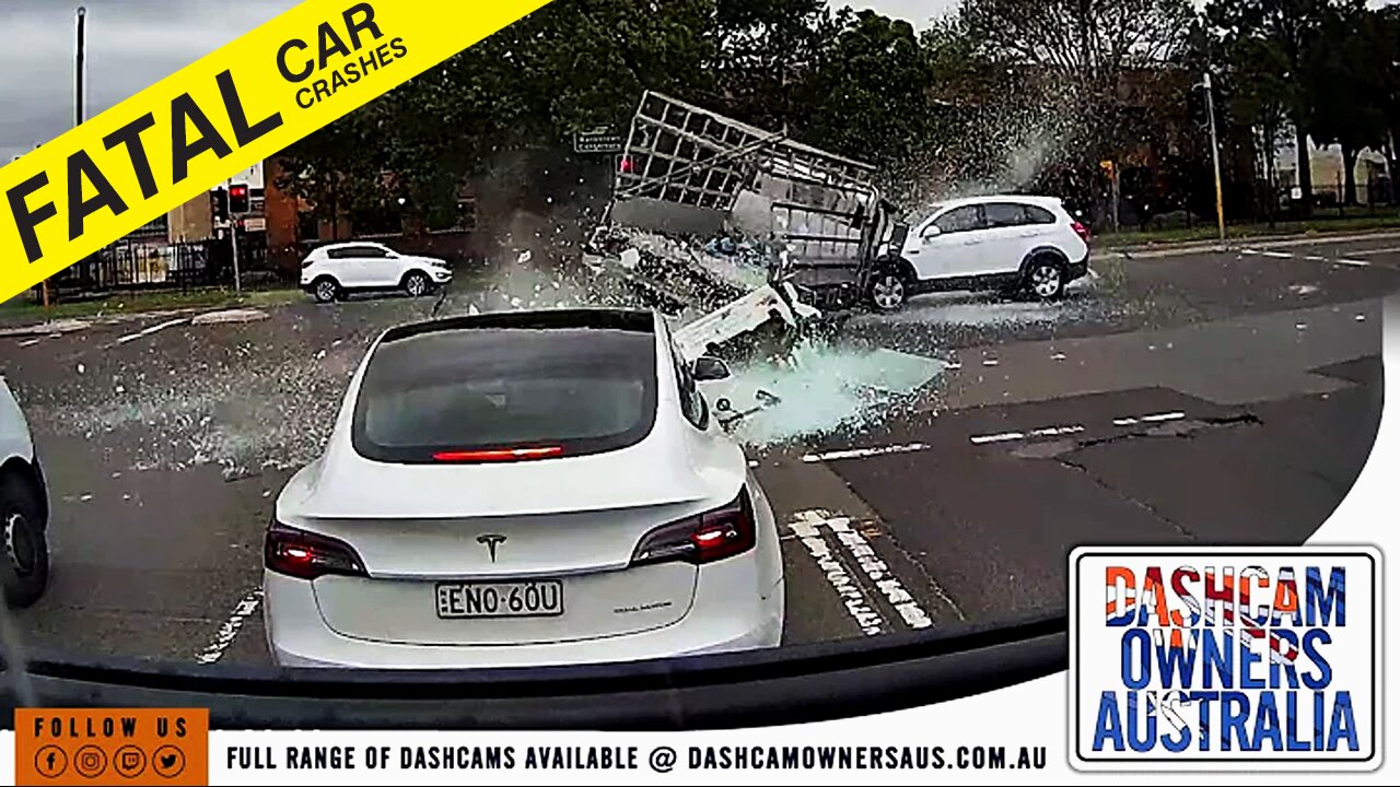 Australian Car Crash / Dash Cam Compilation 41