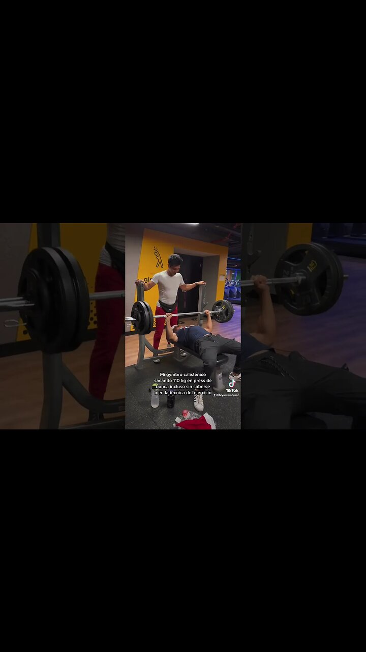 My Gymbro Calisténico Sacando 110 kg en Banca sin Haber Hecho el Ejercicio Antes 🥵