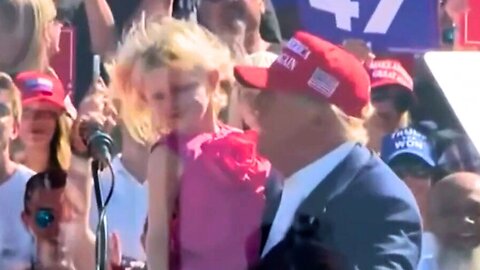MUST SEE: Trump Brings Grandkids onto Stage During Rally