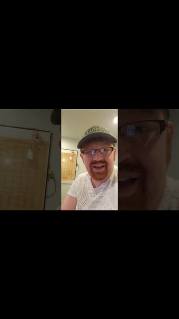 Girly Edition Shows Lisa Running a news show for Kids #shorts