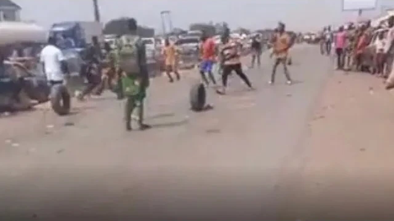 (Video) Youth turn protest ground into a football pitch in Ibadan #protest