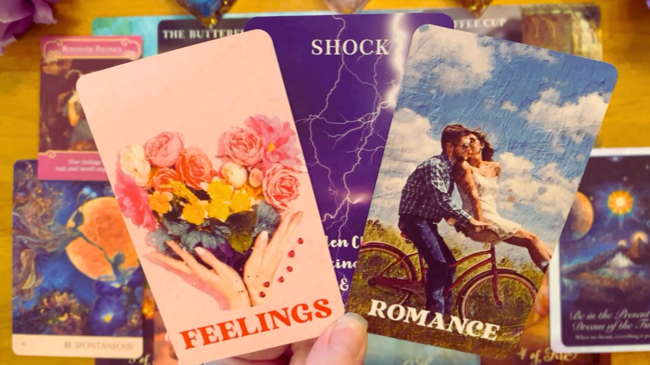 SOMEONE FEELS EMBARRASSED & FOOLISH 😥 THEY REGRET THEIR MISTAKES 😔 COLLECTIVE LOVE TAROT READING 🔮