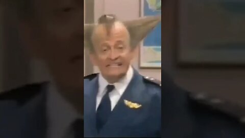 Galeão Cumbica: Avião ✈ corredor #escolinhadoprofessorraimundo #humor #alegria #shorts