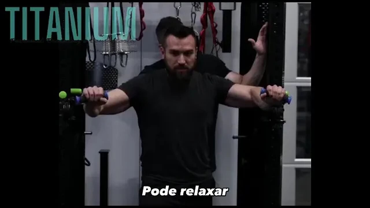 Um abdome) forte faz toda a diferença para melhor seu treino de peitoral por Joe Benett