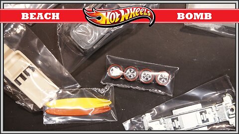 Hot Wheels Beach Bomb - Replica