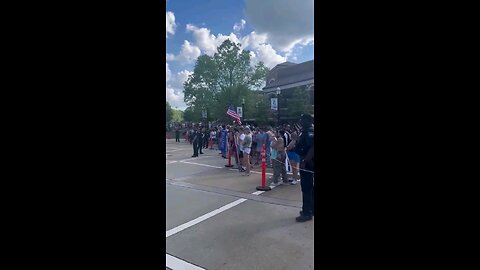 The 2 sides agree on something! "Fuck Joe Biden" chant breaks out