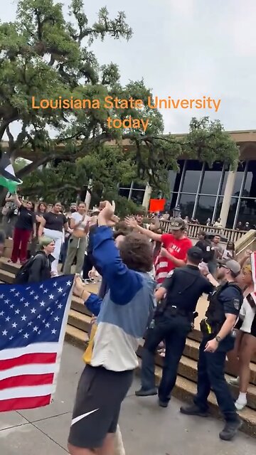 LSU frat boys stand up for freedom! Go Tigers! #lsu #lsutigers #israel #hamas #fratboys #america