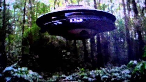 2006. UFO: The Greatest Story Ever Denied