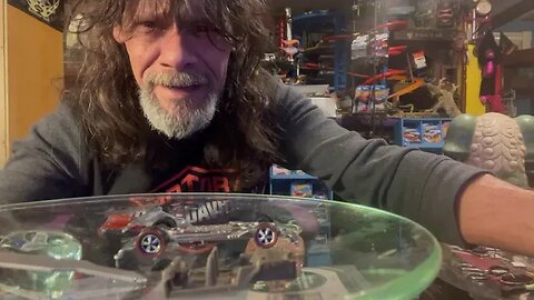 Bryan Ellis & Billzart,s Hot Wheels Restoration 3