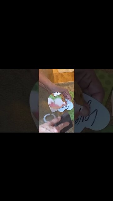 Cling Wrap Magic / How to Make Unique Valentine's Day Gift Tags