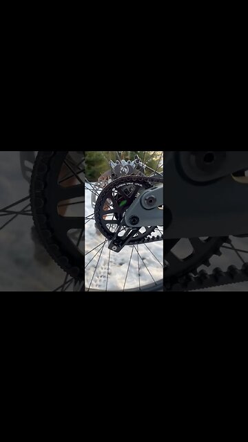 What’s going on here!? New bike day - Zerode Katipo With Pinion Gearbox #mtb #loamwolf #shorts