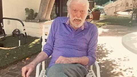 Dick Van Dyke: "I'm Beginning To Feel A Little Manipulated"