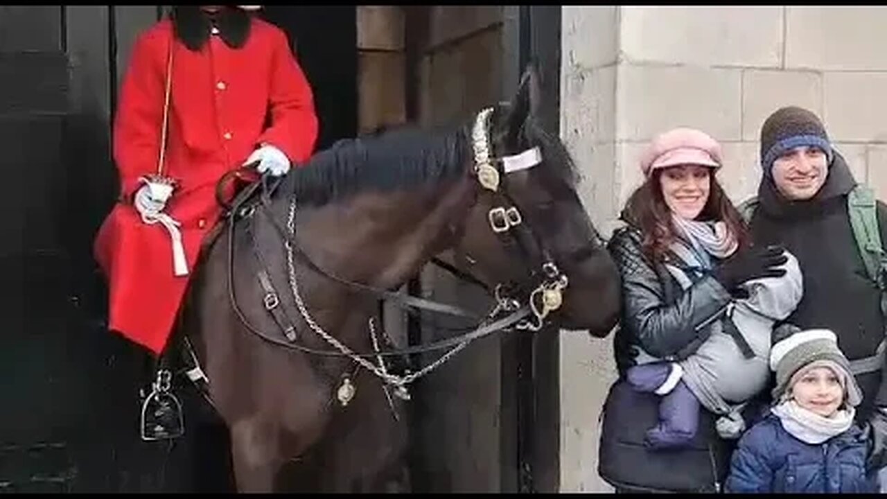 Get off the Reins #horseguardsparade