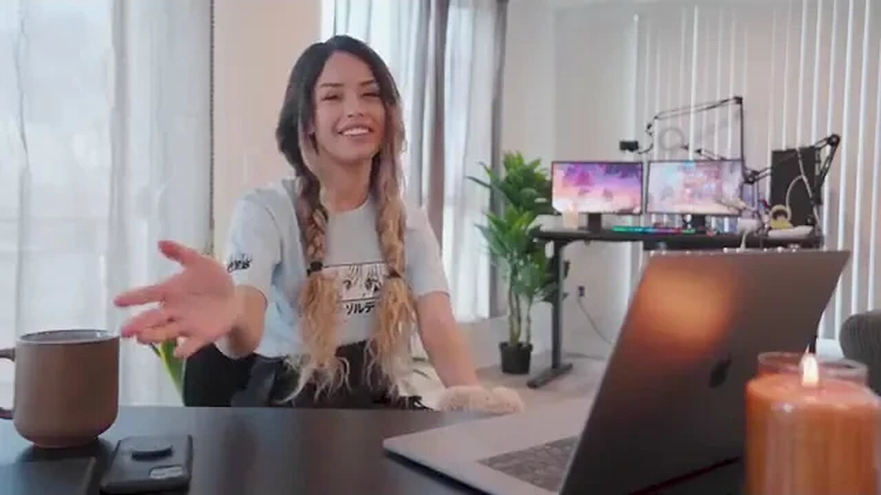 Valkyrae-I GOOGLED MYSELF *Reuploaded*