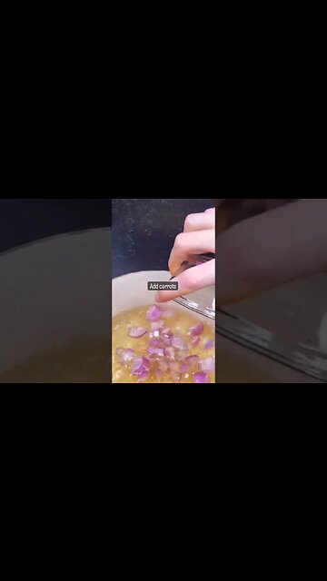 Vegan Chicken Noodle Soup