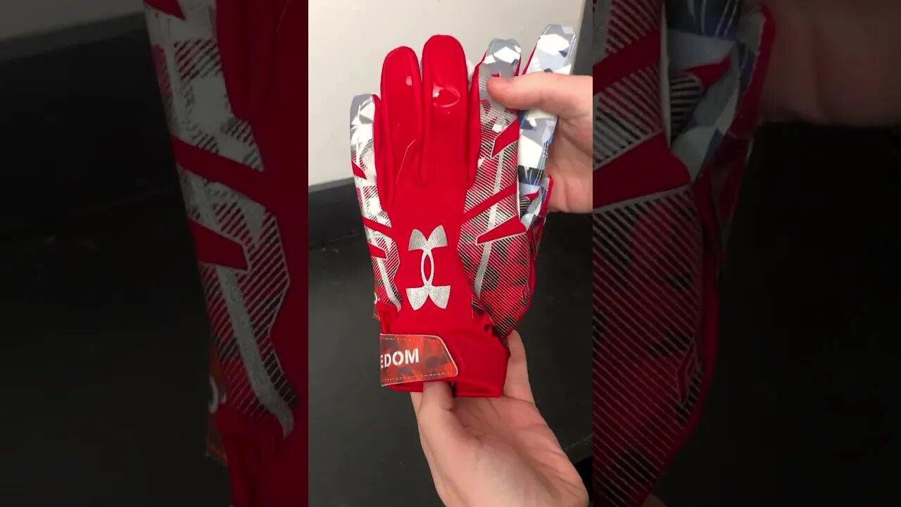 2023 Under Armour F8 Gloves