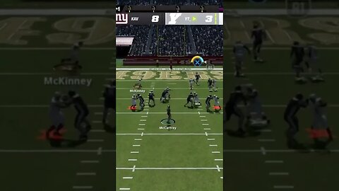 CHRISTIAN MCCAFFREY AT QUARTERBACK #drw15 #madden23 #49ers